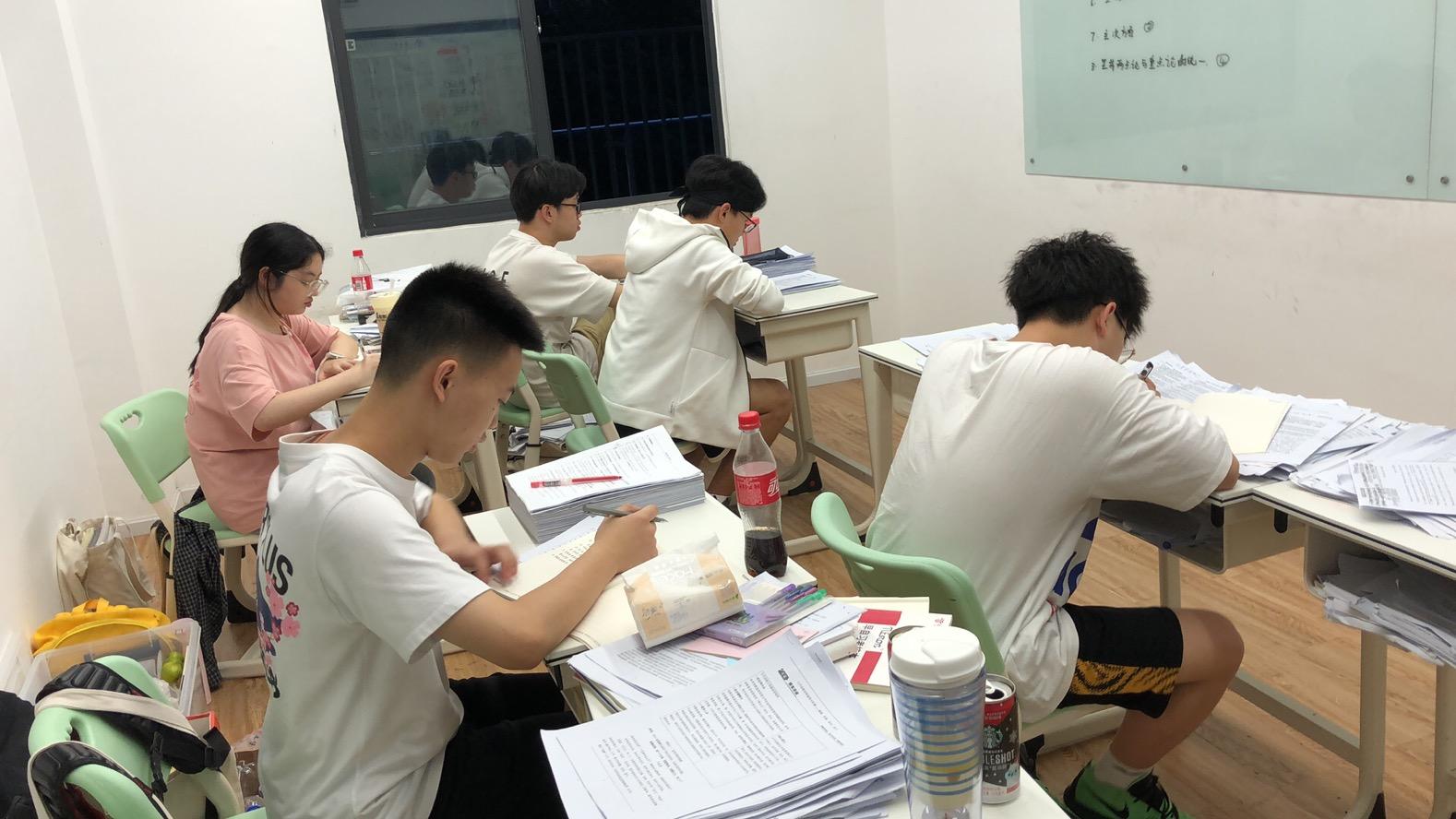 高三补课建议补哪几门_高三补习班_高三补习